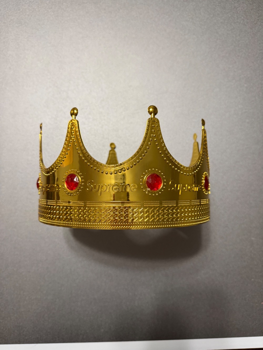 Coroa Supreme Gold SS26-W1 — Único, Novo