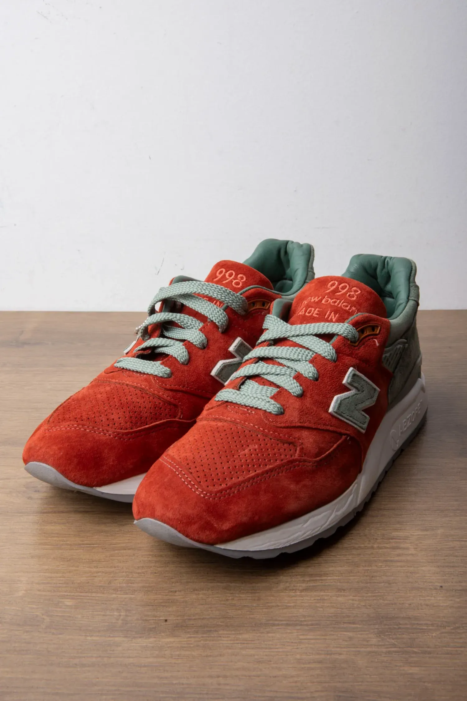 New Balance 998 Concepts Rivalry Pack Boston Green Rust — 42, Usado