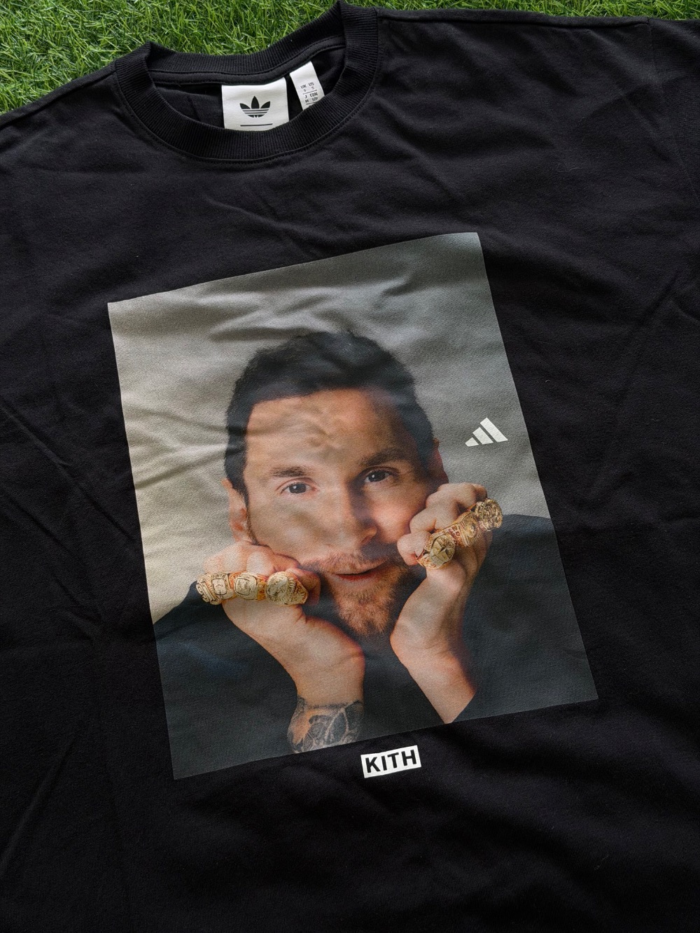 Messi x adidas x Kith Camiseta Football Graphic Black — XG, Novo