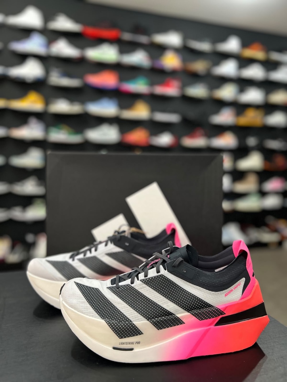 adidas Adizero Dropset Elite Dash Grey Night Grey Solar Turbo — 43, Novo