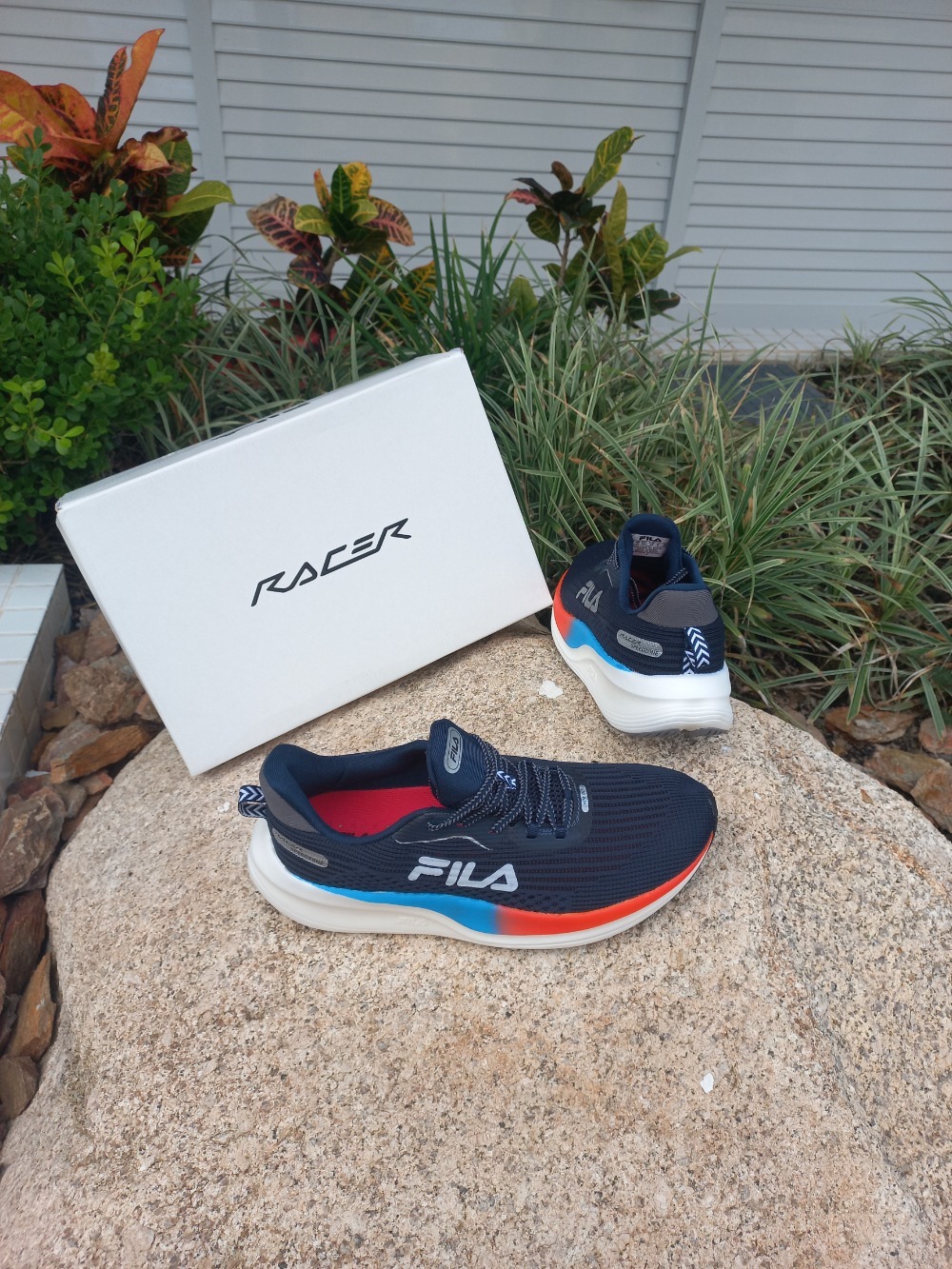 Fila Racer Speedzone Navy Graphite Sky Blue — 40, Novo