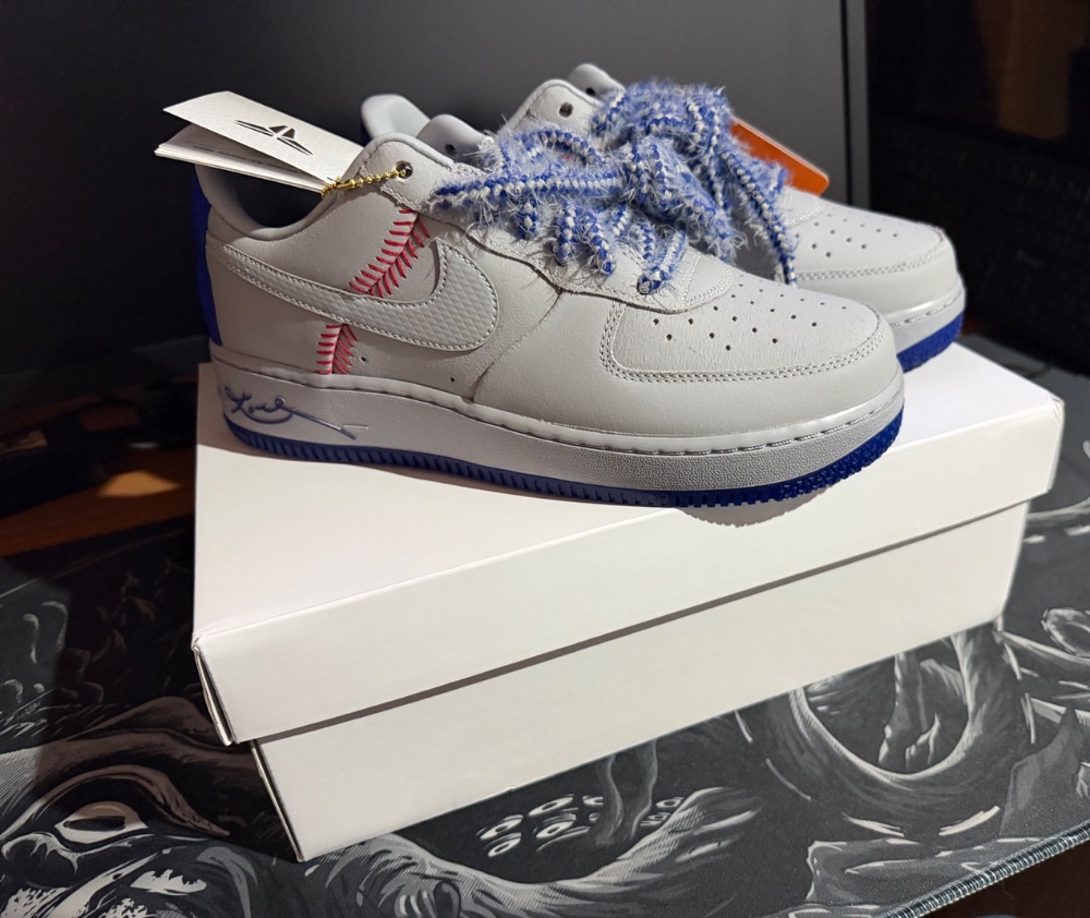 Kobe Bryant x Nike Air Force 1 Low Protro Dodgers Wolf Grey Rush Blue — 40.5, Novo