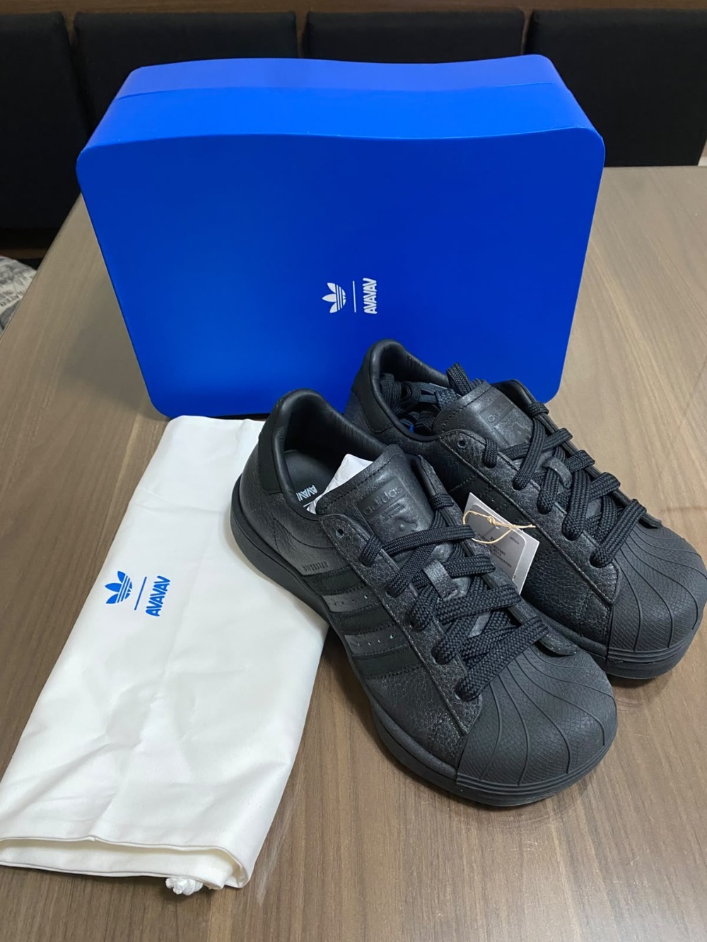 Avavav x adidas Superstar Core Black — 37, Novo