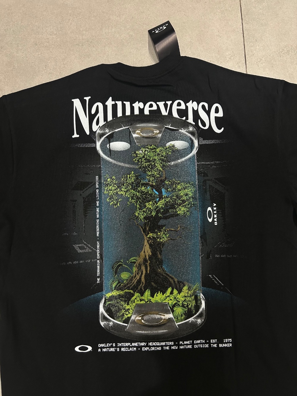 Camiseta Oakley Natureverse Terrarium Black — P / G / XG, Novo
