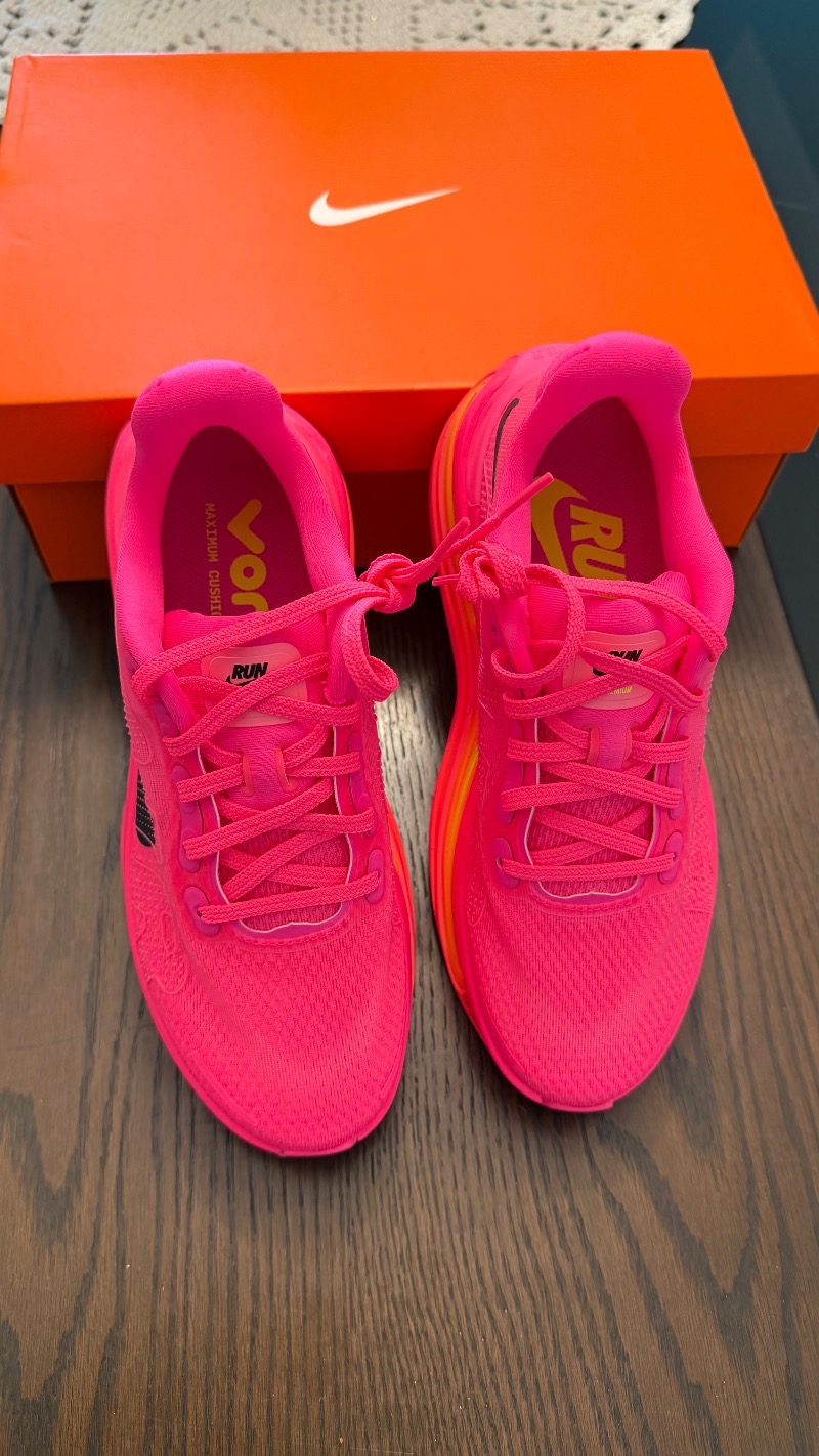 Foto 4 de Nike Vomero Premium Hyper Pink Black — 37, Novo