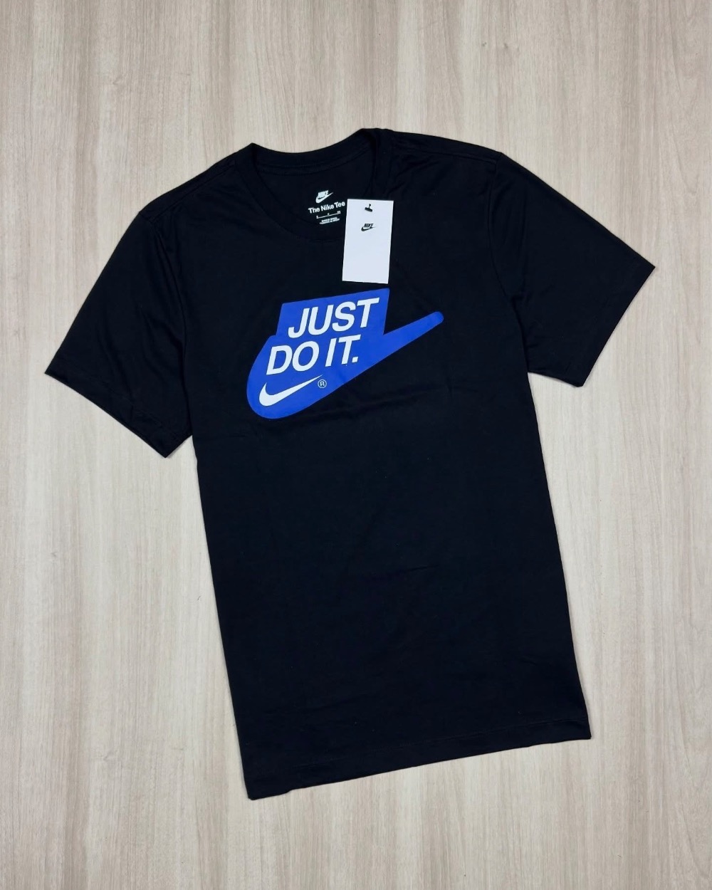 Camiseta Nike Sportswear Black — P, Novo