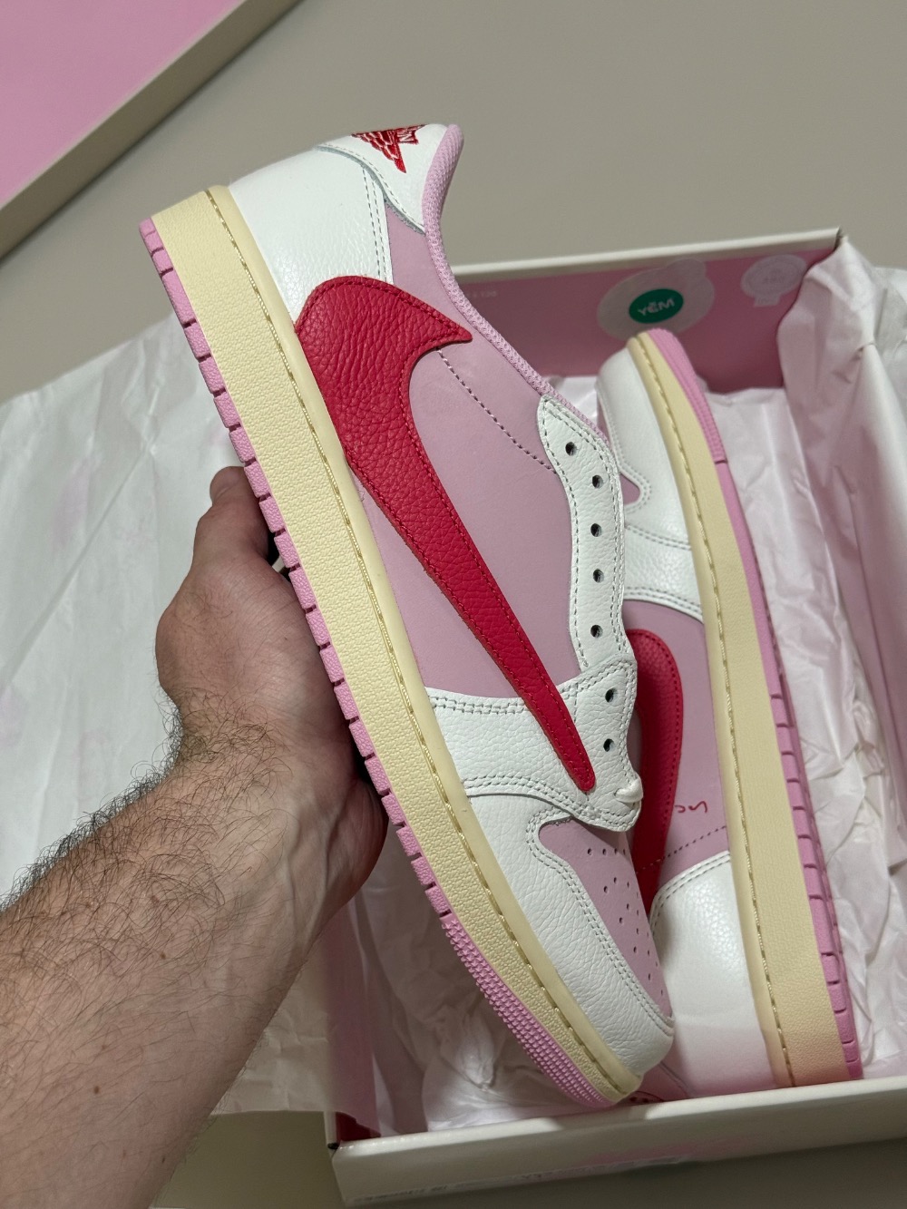 Travis Scott x Air Jordan 1 Low OG SP Sail Tropical Pink — 43.5, Novo