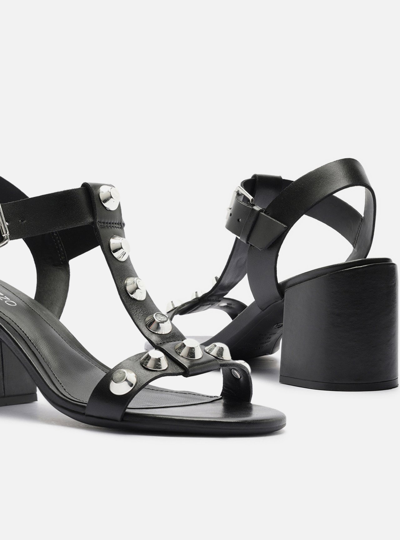 Foto 4 de Sandália Preto Atanado Soft Bloco Fivela Metais