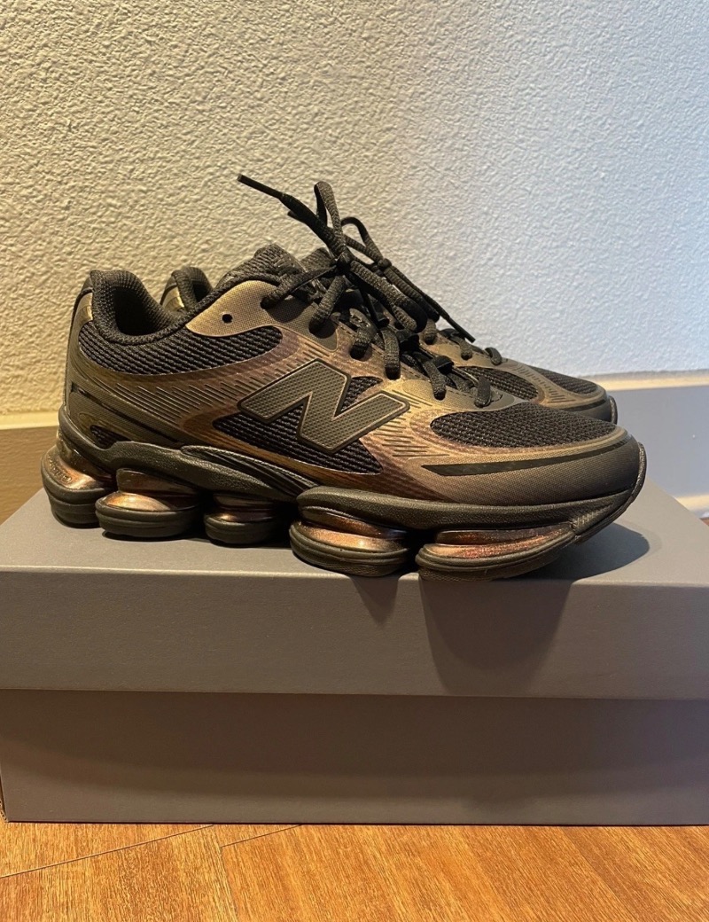 Foto 3 de New Balance Abzorb 2000 Black Iridescent — 41, Novo