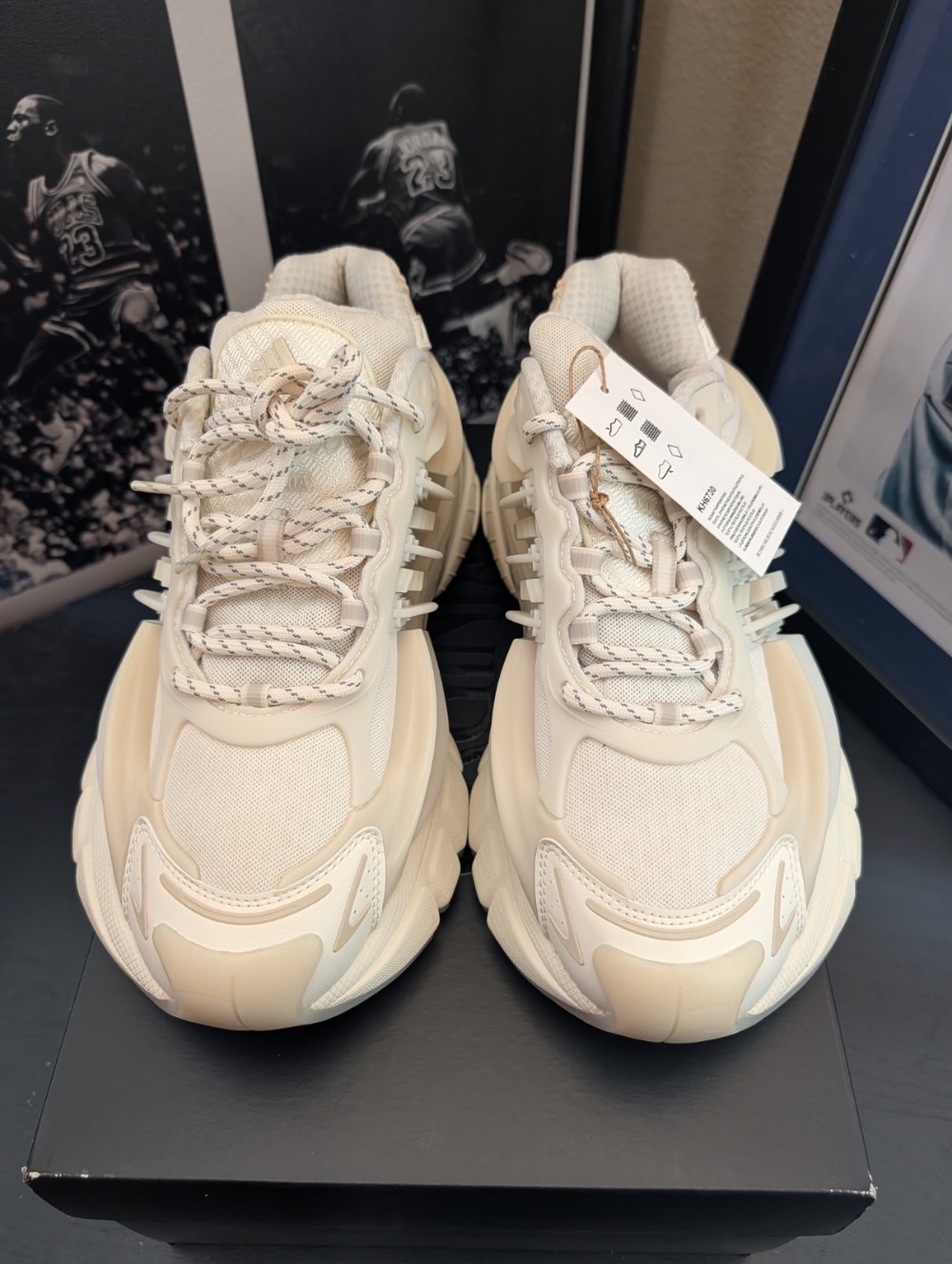 Pharrell Williams x adidas Adistar Jellyfish Chalk White — 39, Novo