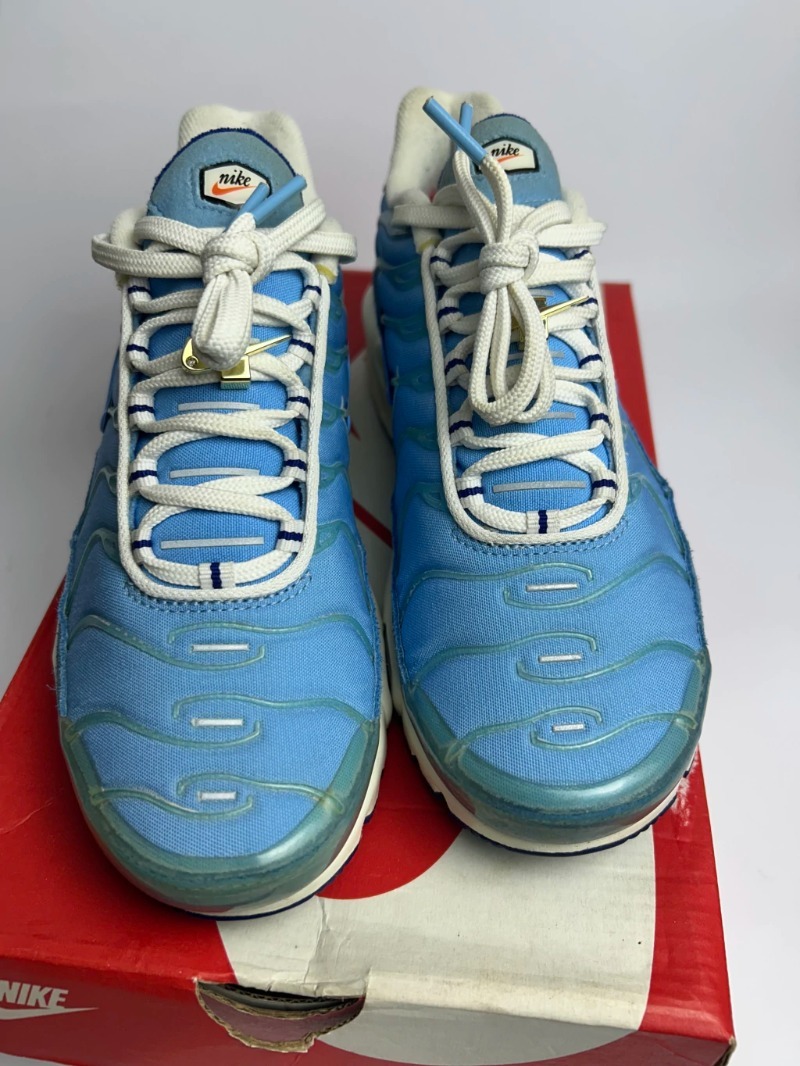 Foto 2 de Nike Air Max Plus SE University Blue — 37, Usado