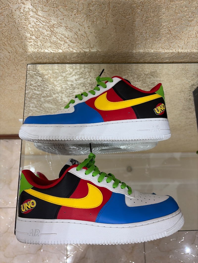 Foto 2 de Nike Air Force 1 Uno — 44, Usado