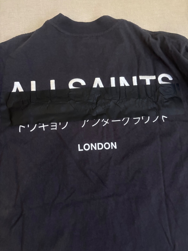 Foto 3 de Camiseta AllSaints Redact Oversized Washed Black — M, Usado