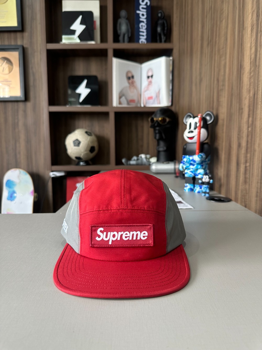 Boné Supreme GORE-TEX Camp Red SS26-W1 — Único, Novo