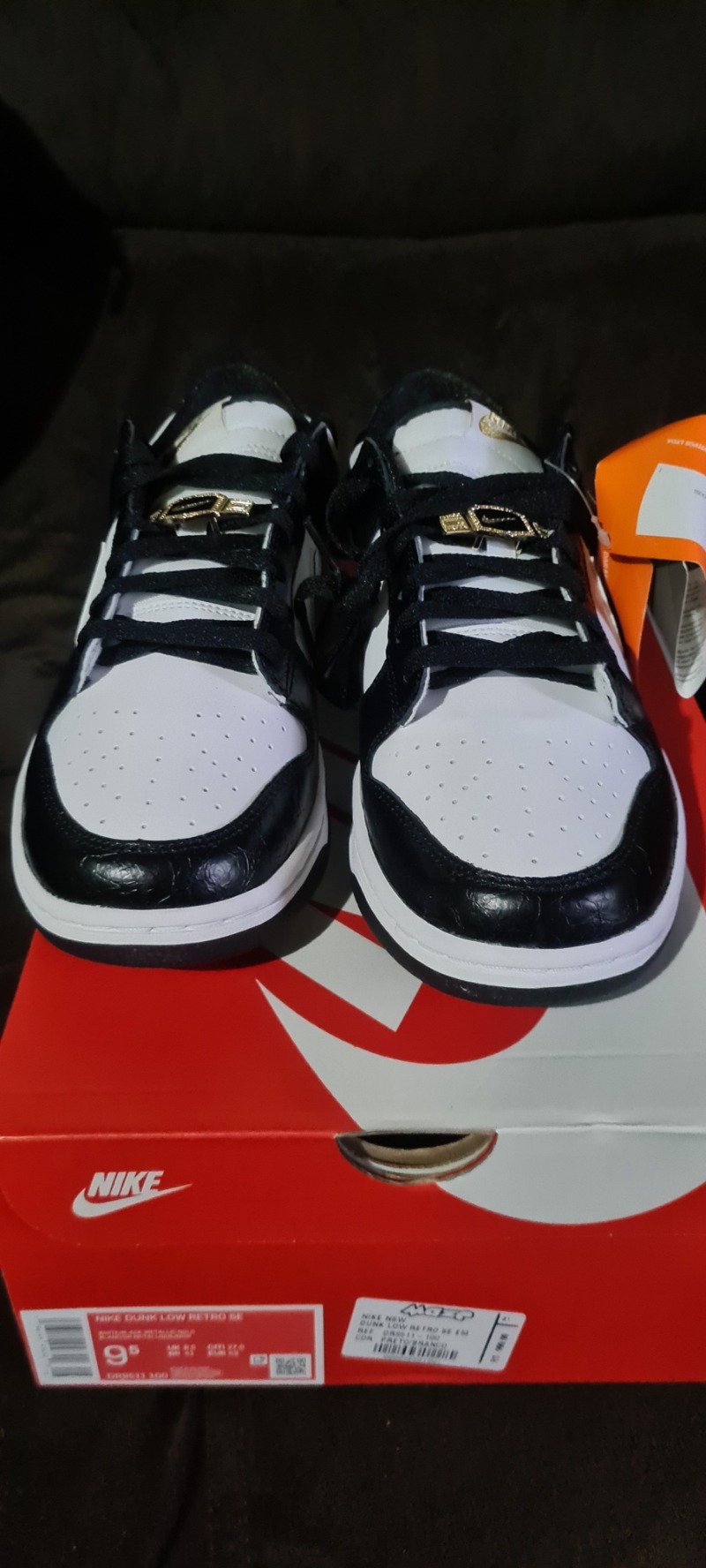 Foto 2 de Nike Dunk Low Black World Champ — 44, Novo