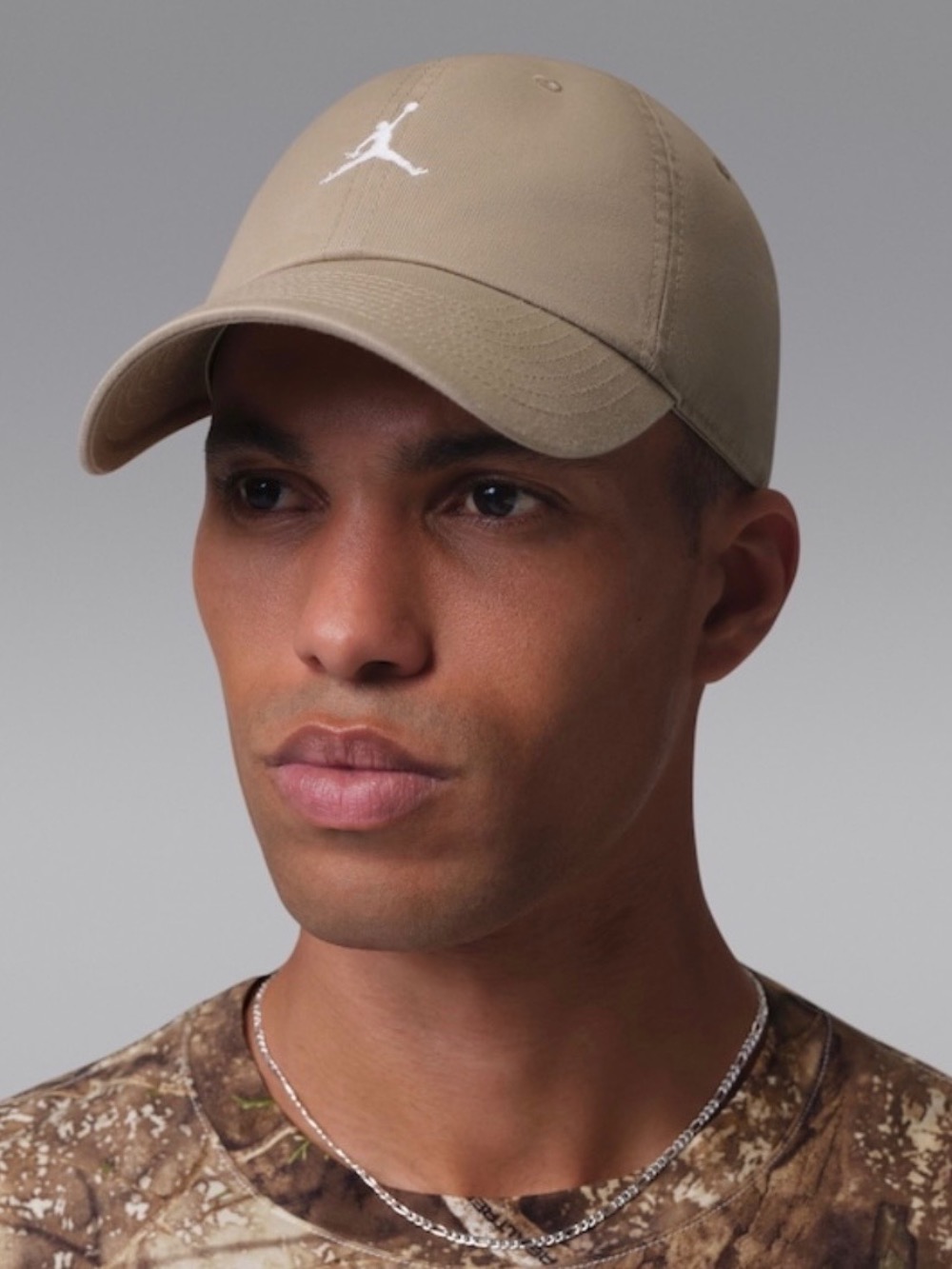 Boné Air Jordan Club Tan — M / G / GG, Novo