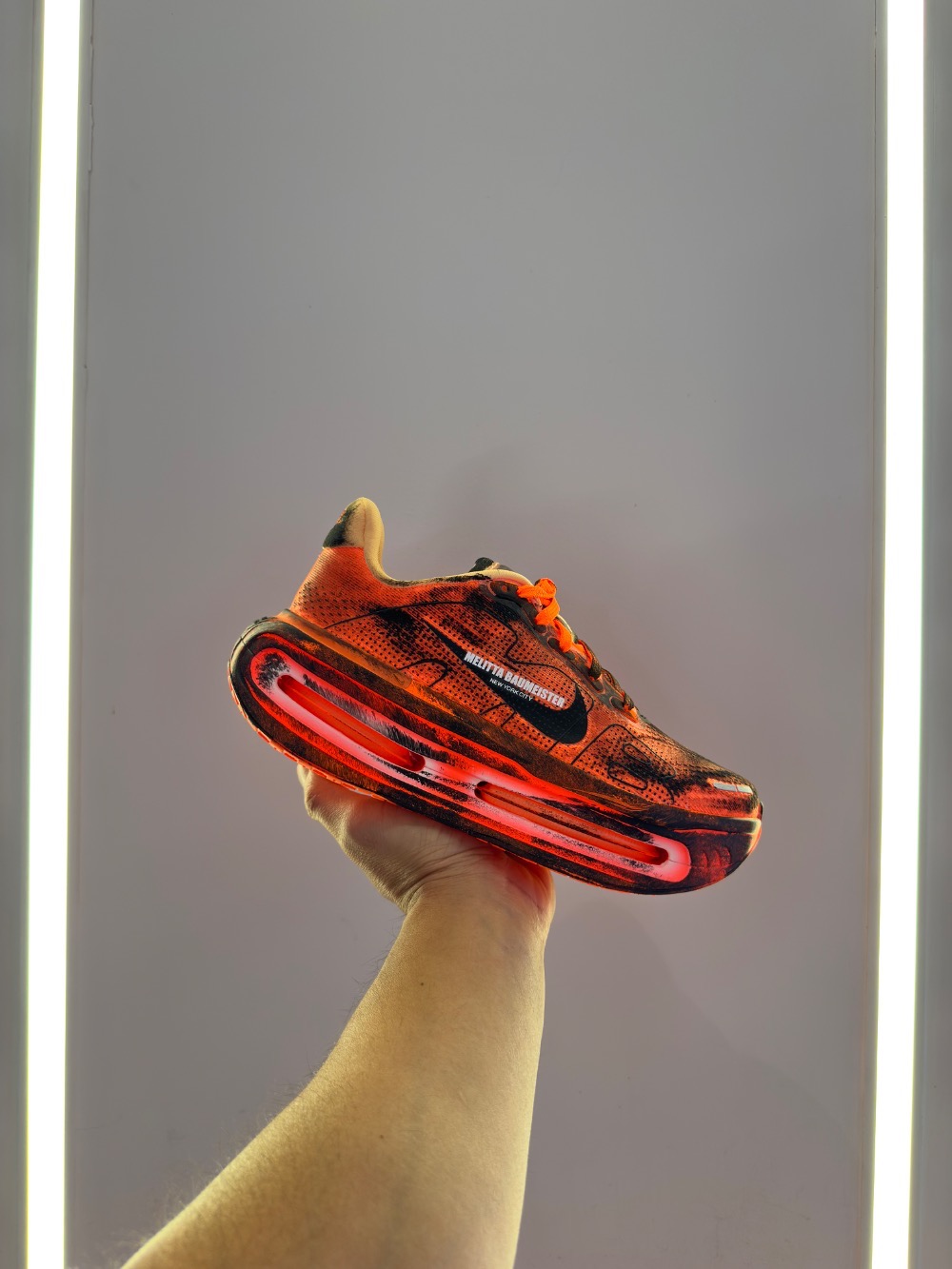 Melitta Baumeister x Nike Vomero Premium SP Total Orange Chalk — 35, Novo
