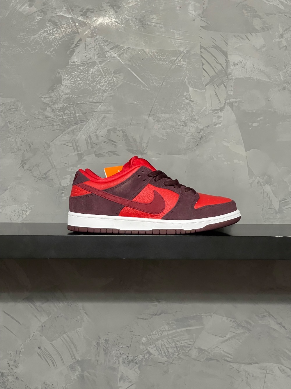 Nike SB Dunk Low Cherry — 41, Novo