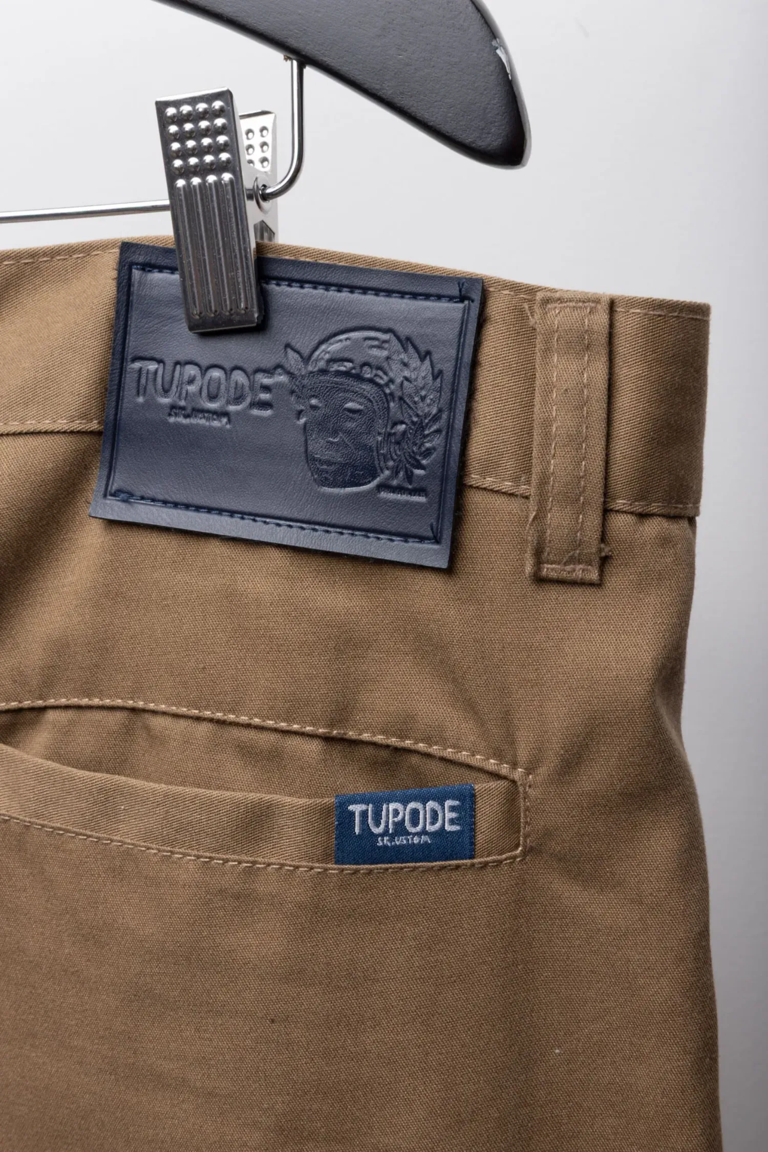 Foto 3 de Calça TUPODE Chino 994 Cáqui — 50, Usado