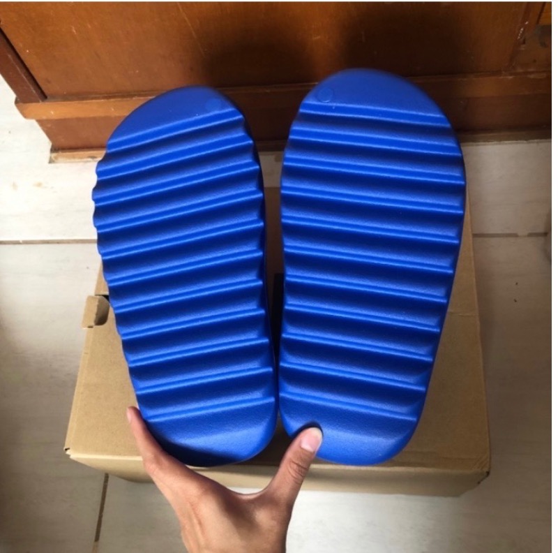 Foto 5 de Yeezy Slide Azure — 37 / 38 / 39, Novo