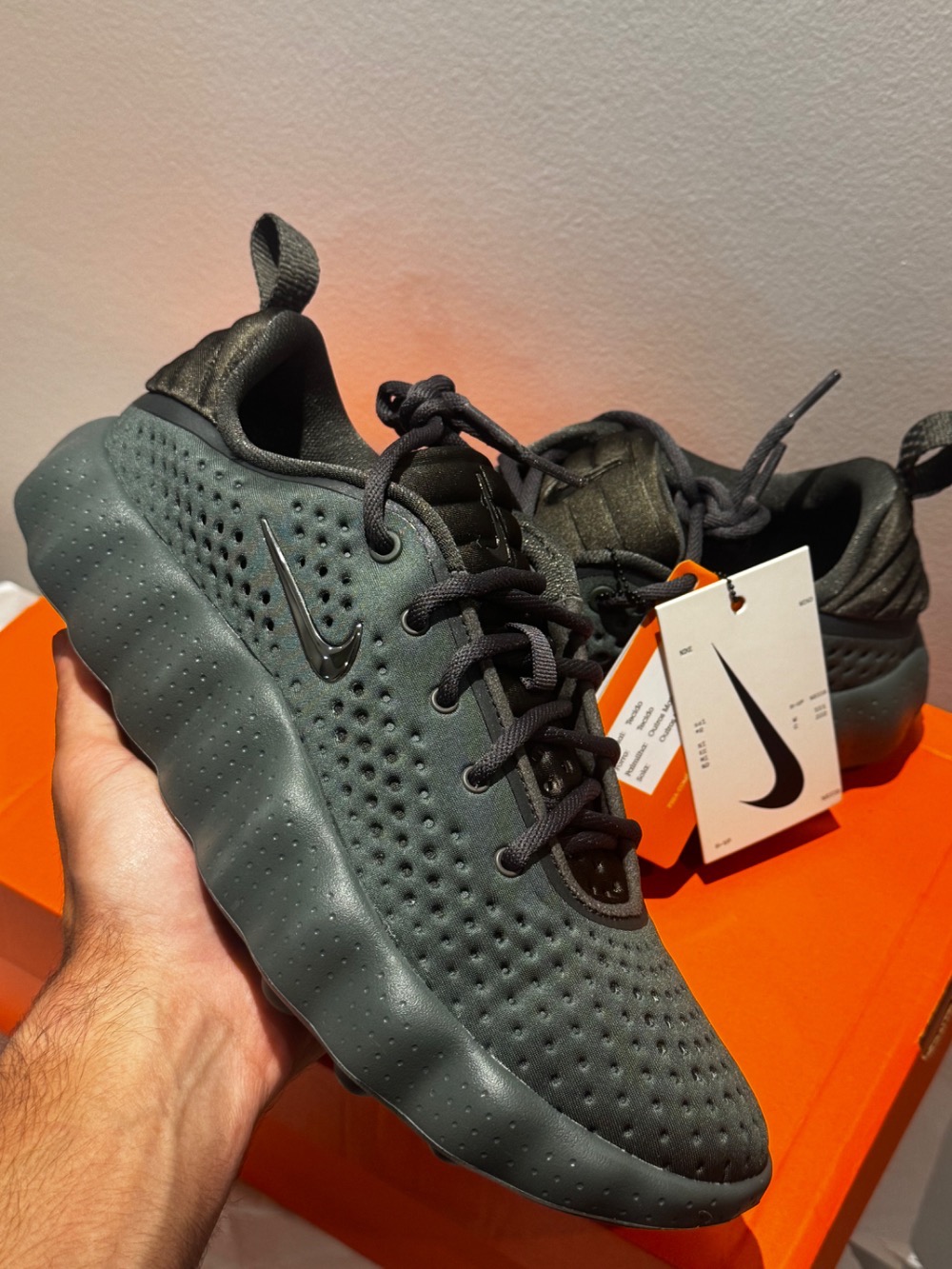 Nike Mind 002 Camo Green Phantom Newsprint — 40, Novo