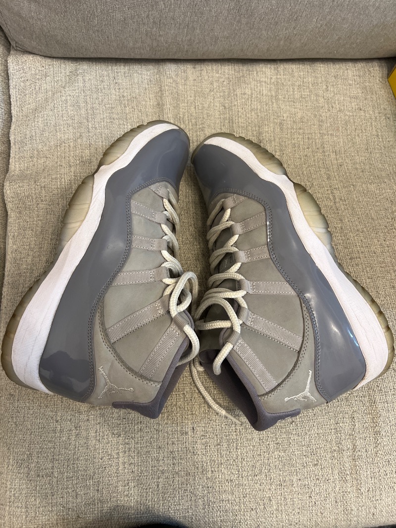 Foto 2 de Air Jordan 11 Cool Grey — 42, Usado