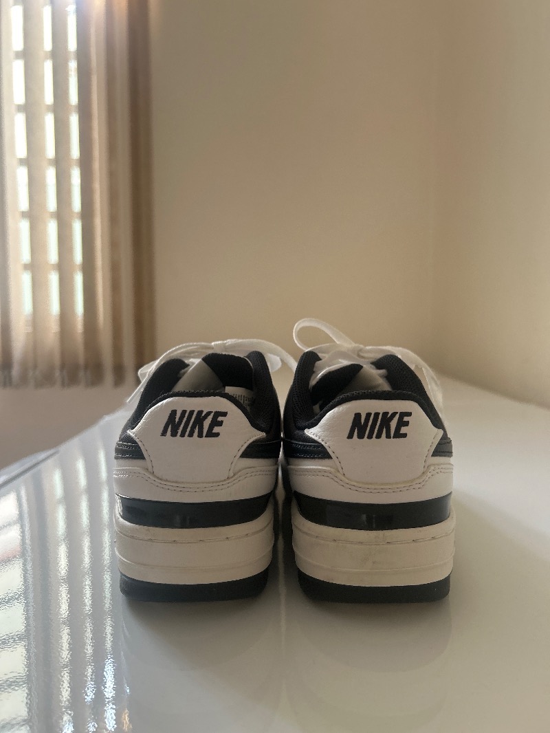 Foto 4 de Nike Gamma Force White Black — 38, Usado