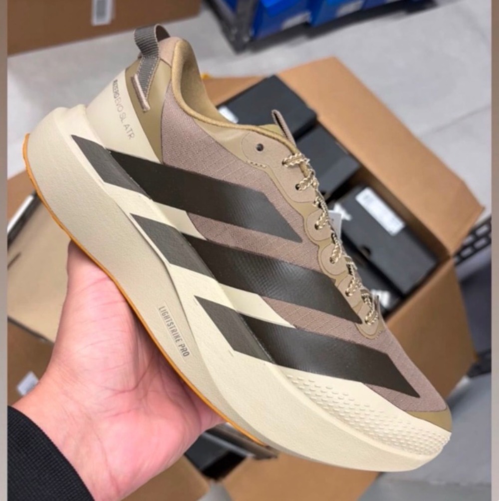 adidas Adizero EVO SL ATR Khaki Six Shadow Olive Khaki Three — 38 / 39 / 40 / 41 / 42 / 43 / 44, Novo