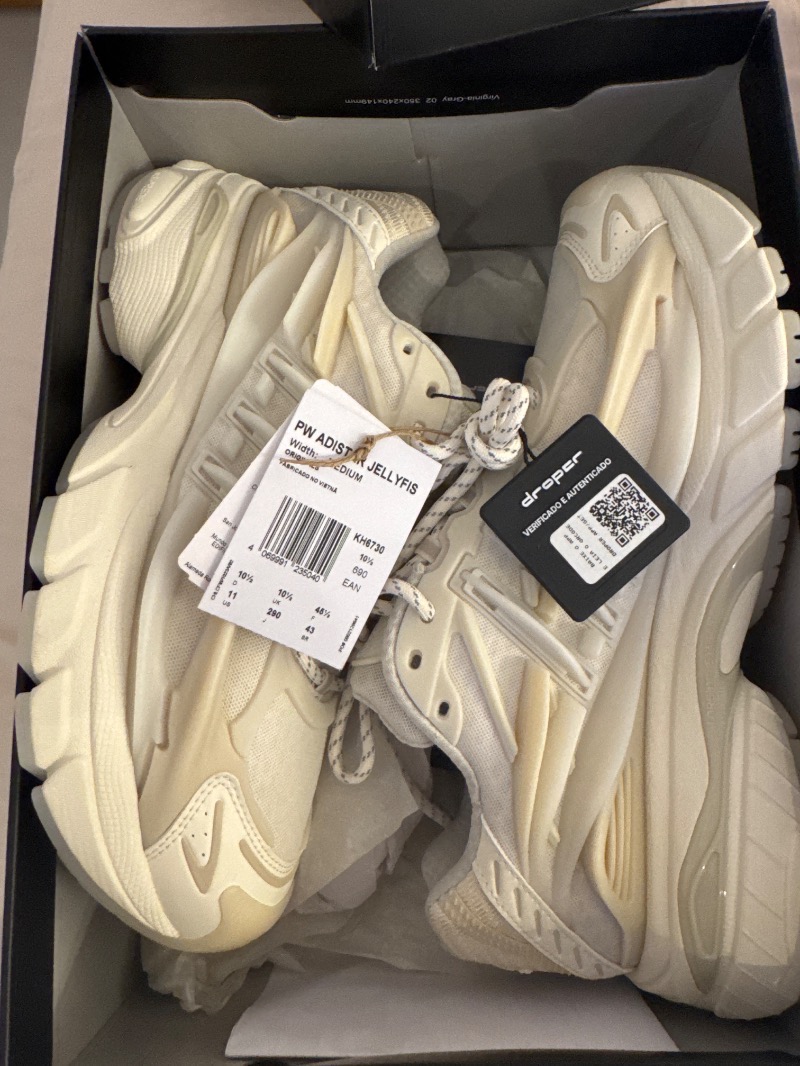 Foto 2 de Pharrell Williams x adidas Adistar Jellyfish Chalk White — 43, Novo