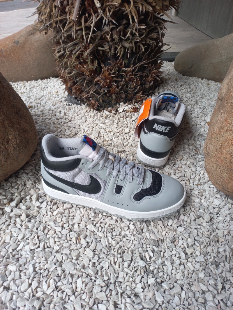 Foto 2 de Nike Mac Attack QS SP Light Smoke Grey — 39.5, Novo