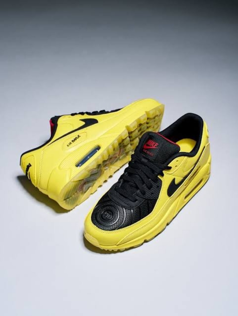 Nike Air Max 90 Zest T90 Laser — 42, Usado