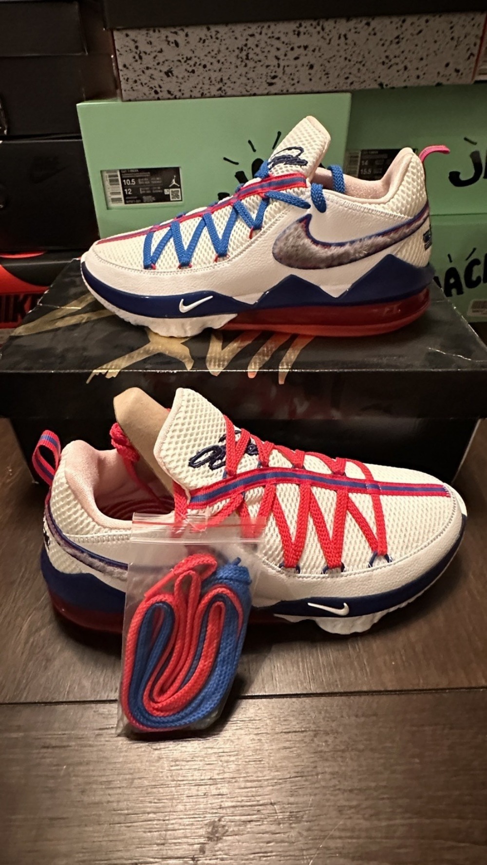 Nike LeBron 17 Low Tune Squad — 39 / 39.5 / 40 / 40.5 / 41 / 42 / 42.5 / 43 / 43.5 / 44, Novo