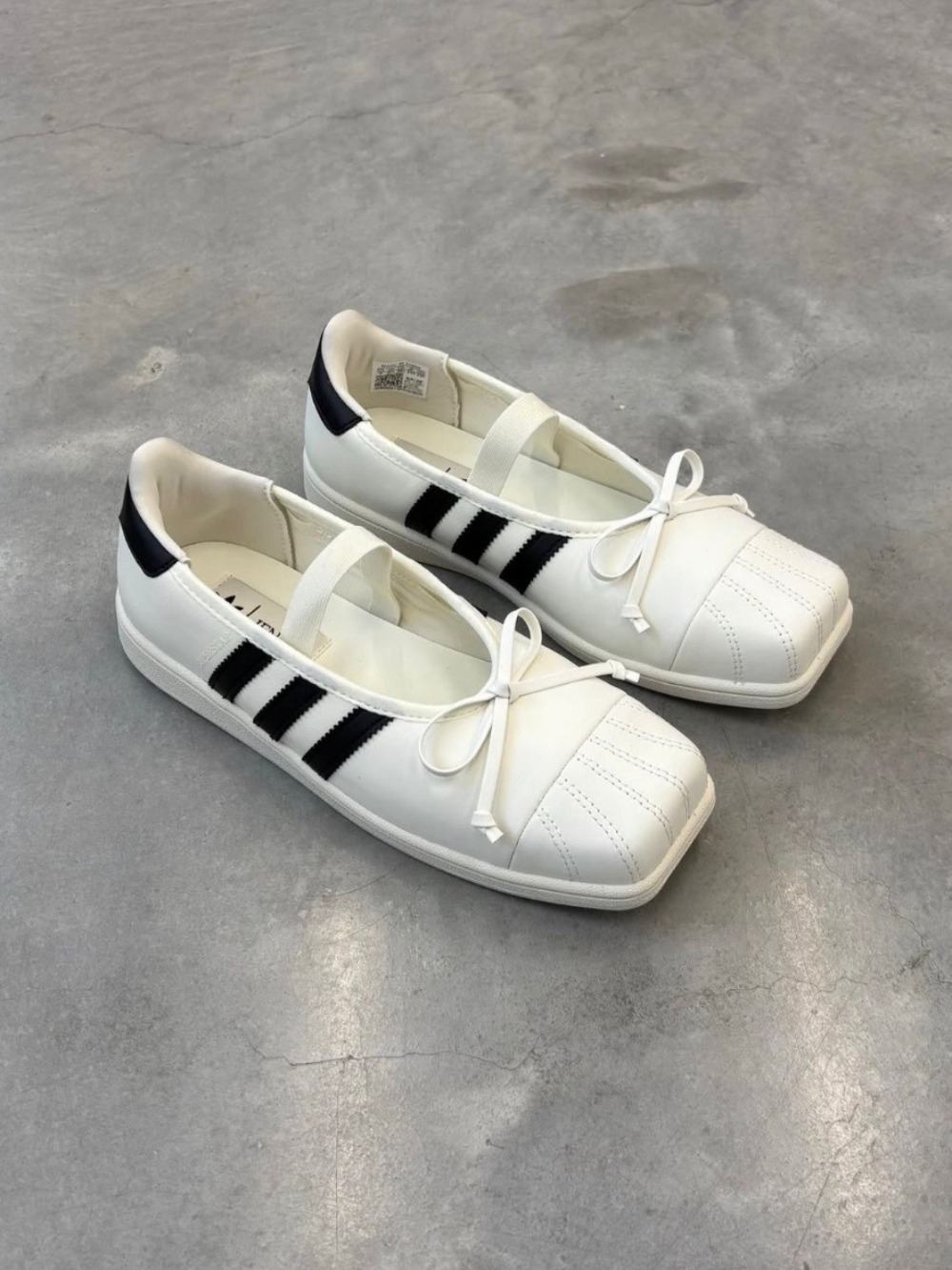 JENNIE x adidas Superstar SQ Ballet Off White Core Black — 34 / 35 / 36 / 37 / 38 / 39, Novo