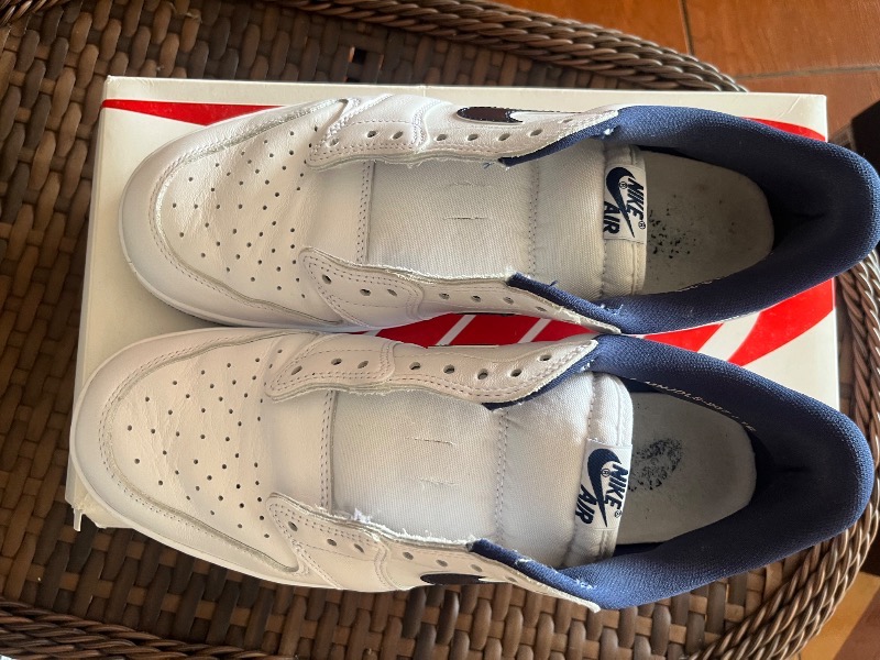 Foto 2 de Air Jordan 1 Low '85 Metallic Blue — 43, Usado