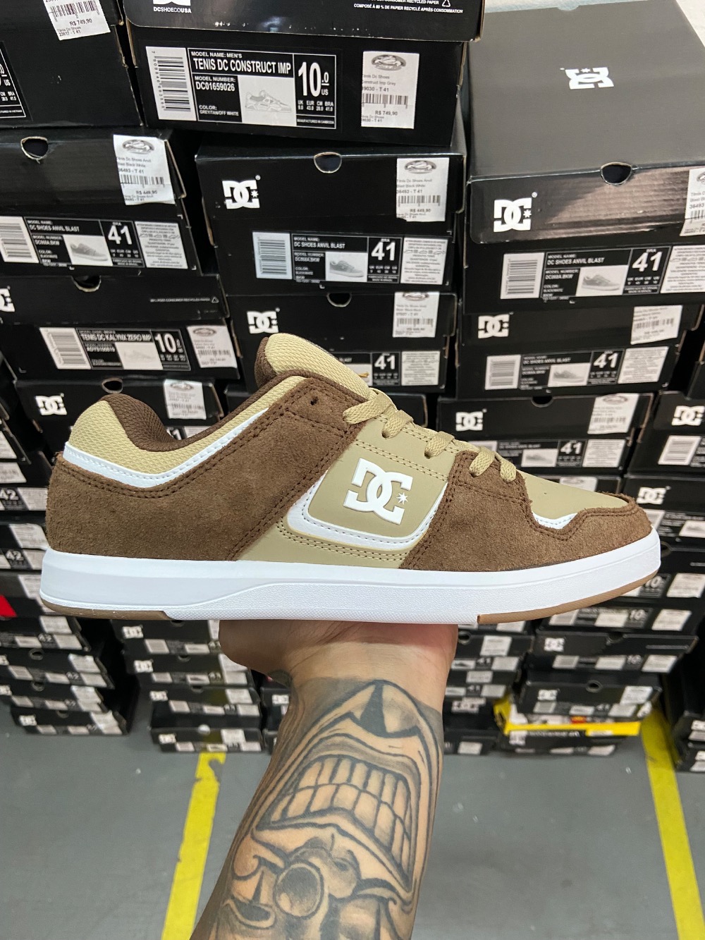 DC Shoes Cure Brown White — 38 / 39 / 40, Novo