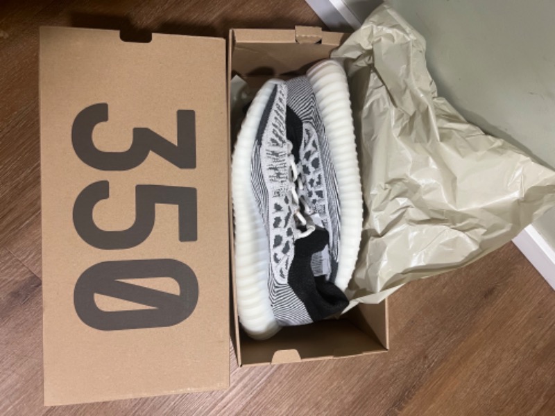 Yeezy 350 V2 CMPCT Slate White — 43, Novo