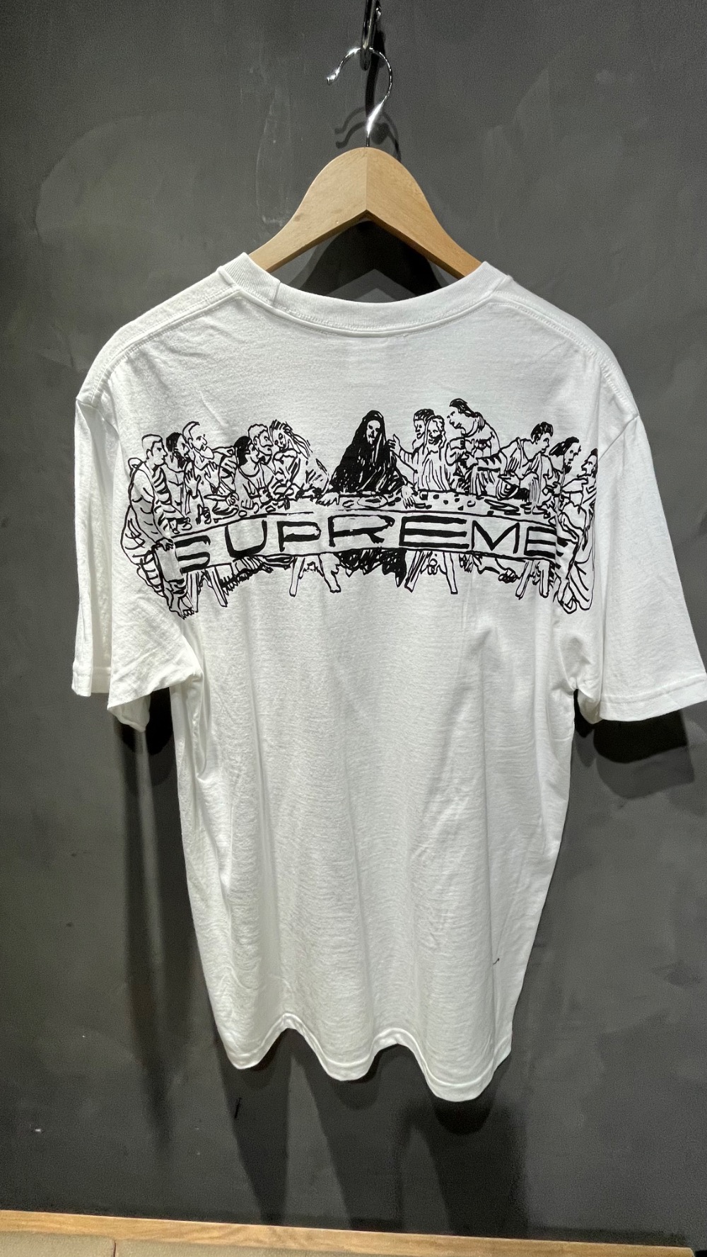 Camiseta Supreme Supper White SS26-W18 — G, Novo