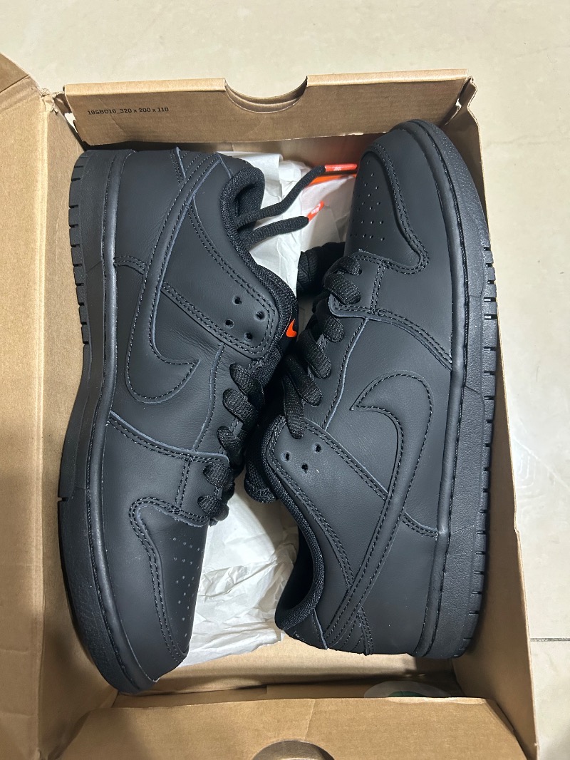 Foto 2 de Nike SB Dunk Low Pro Triple Black — 40, Novo