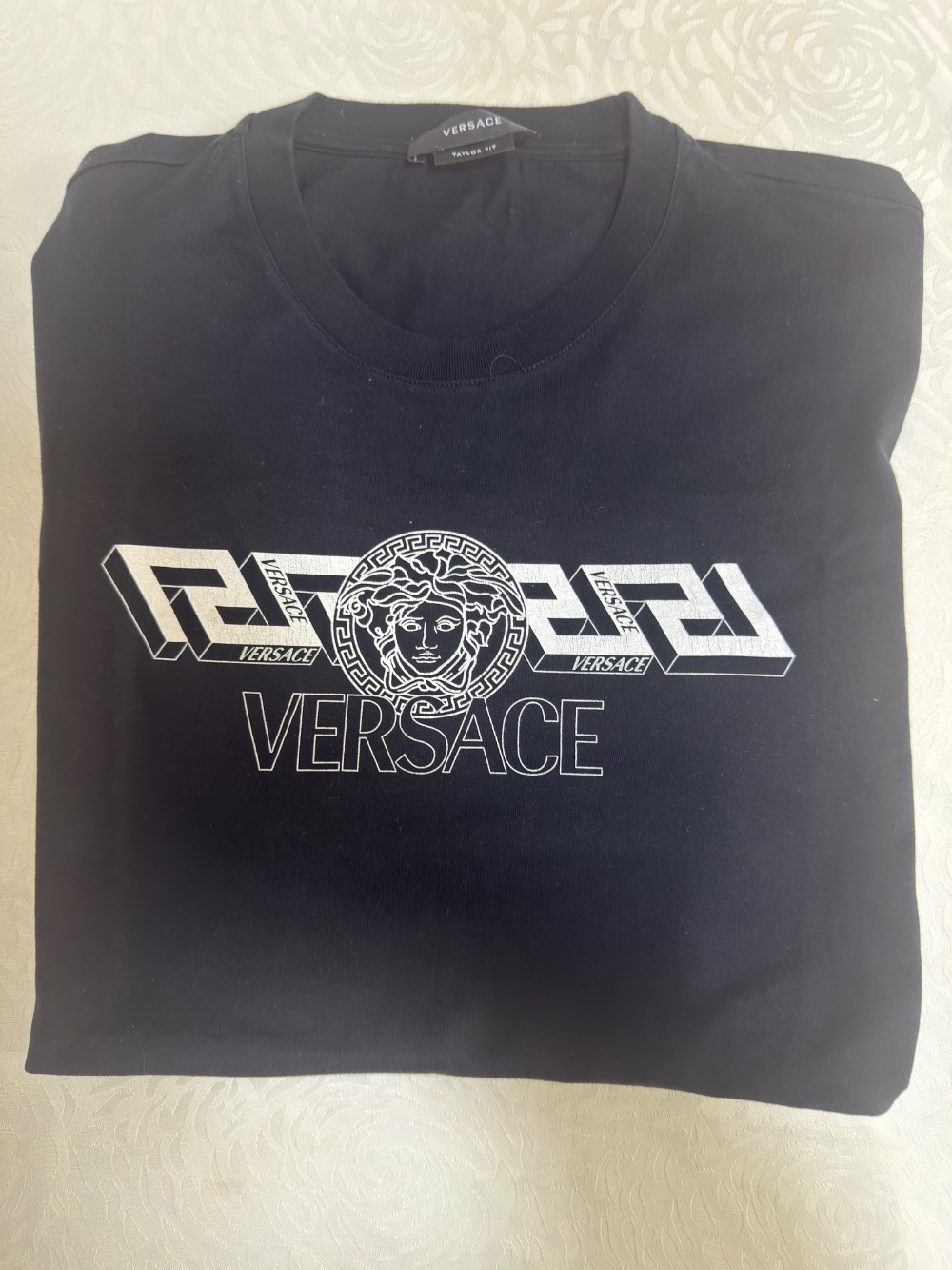 Camiseta Versace Medusa Graphic Cotton Black — XG, Usado