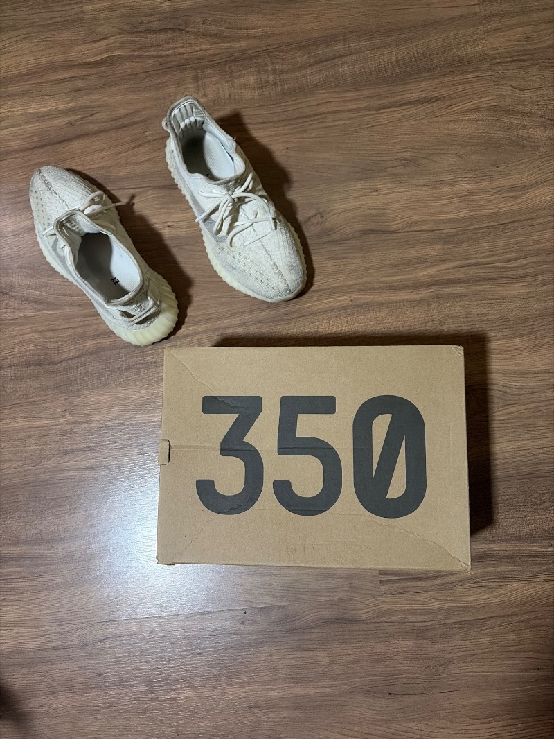 Foto 4 de Yeezy Boost 350 V2 Bone — 42, Usado