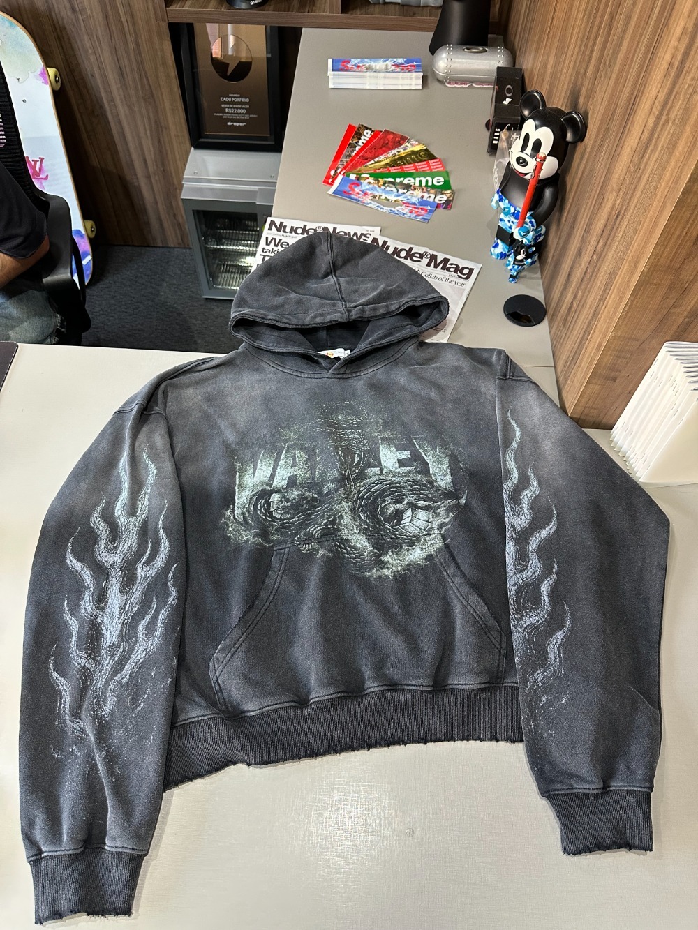 Moletom Vale Lives Forever Pullover Serpent Black — XG, Novo