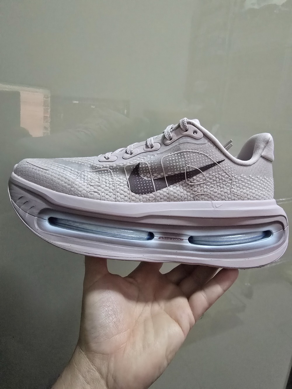 Nike Vomero Premium Particle Pink Feminino — 39.5, Novo