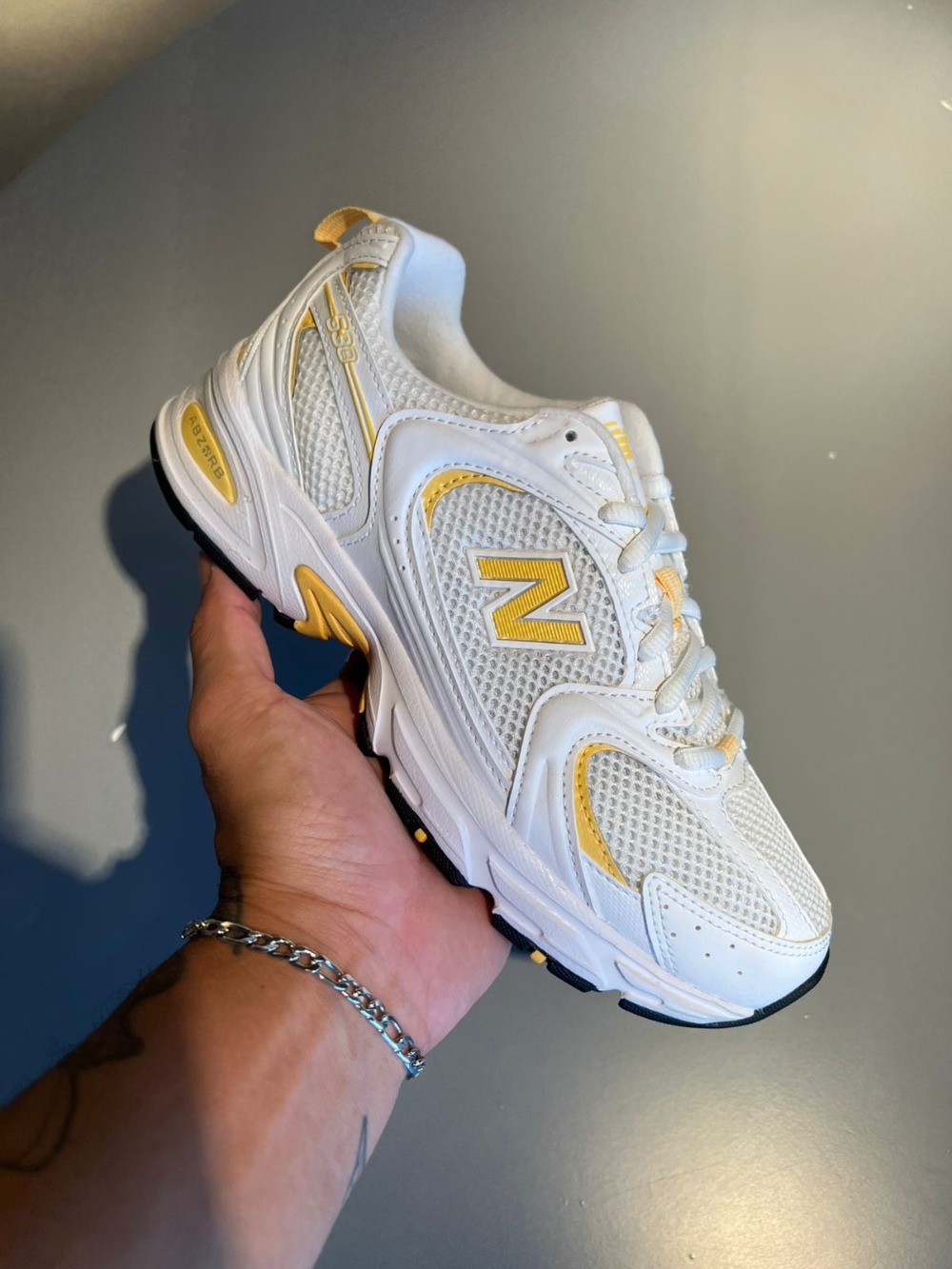 New Balance 530 White Yellow — 34 / 35 / 36 / 37 / 38 / 39, Novo