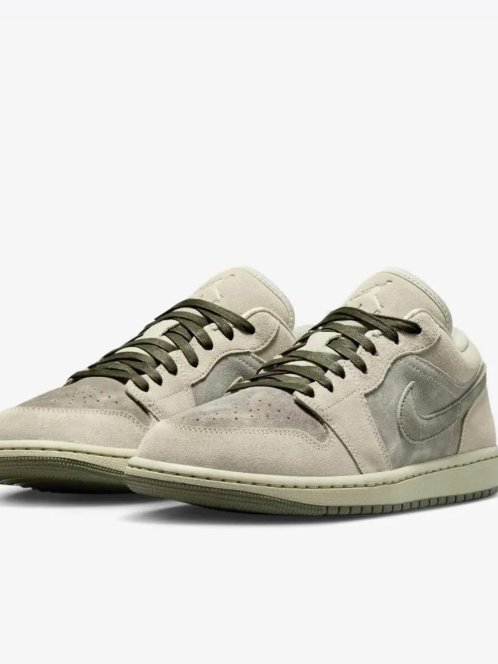 Air Jordan 1 Low SE Spruce Frog — 39, Novo