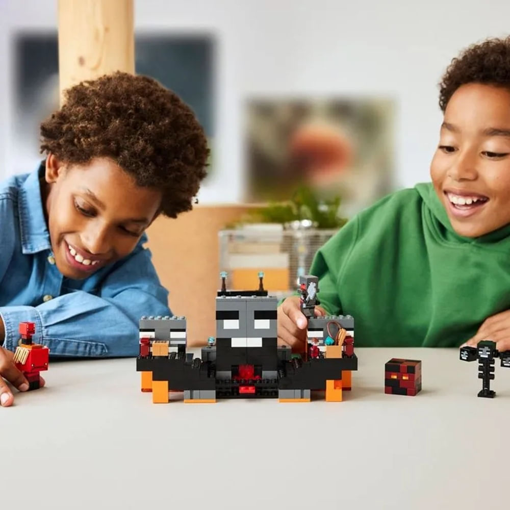 Foto 5 de BATALHA DO WHITER LEGO MINECRAFT 494 PEÇAS 21590