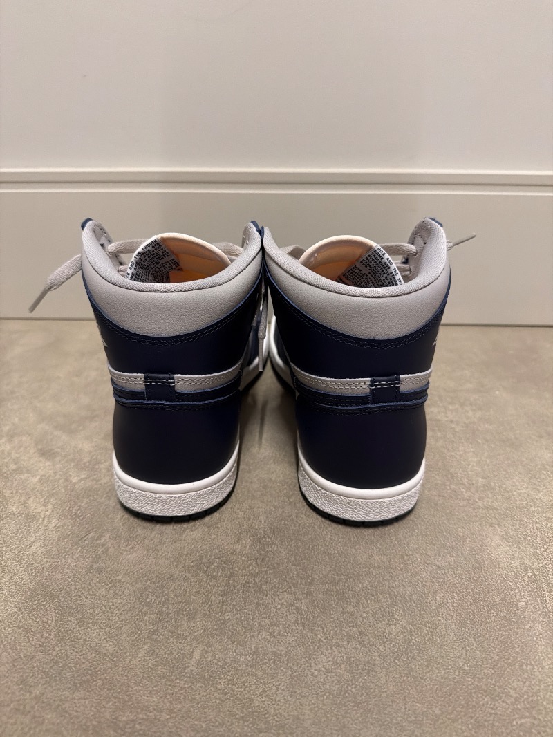 Foto 4 de Air Jordan 1 High '85 College Navy — 40, Usado
