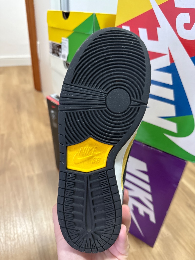 Foto 5 de Nike SB Dunk High Pro Maize and Black — 41, Usado