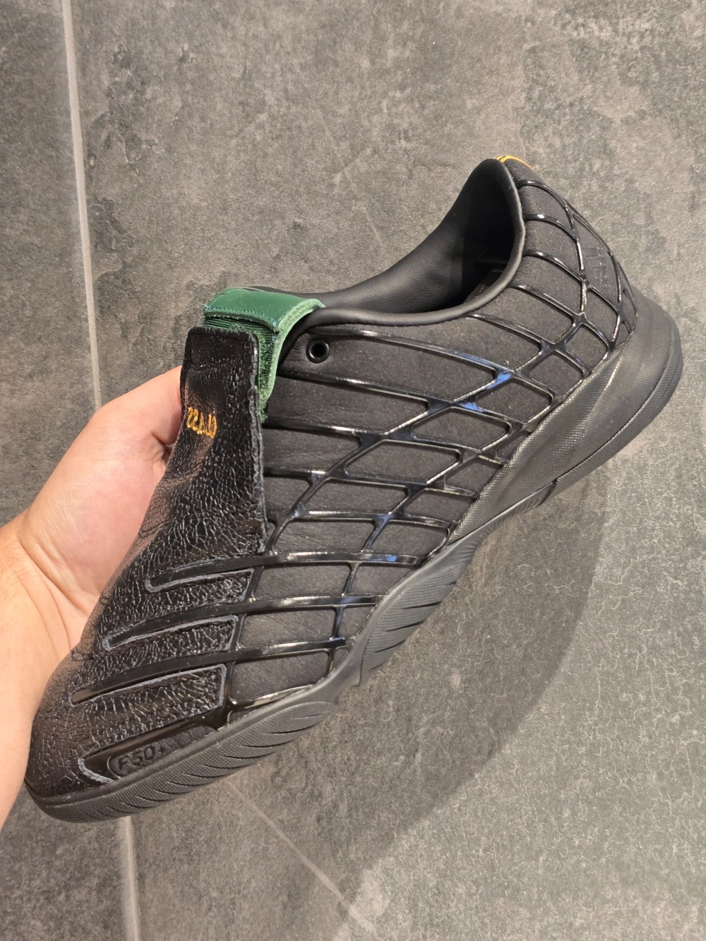 Class x adidas F50 Spider Sala Core Black Amazon Green Preloved Yellow — 39 / 40 / 41 / 42 / 43 / 44 / 45 / 46, Novo