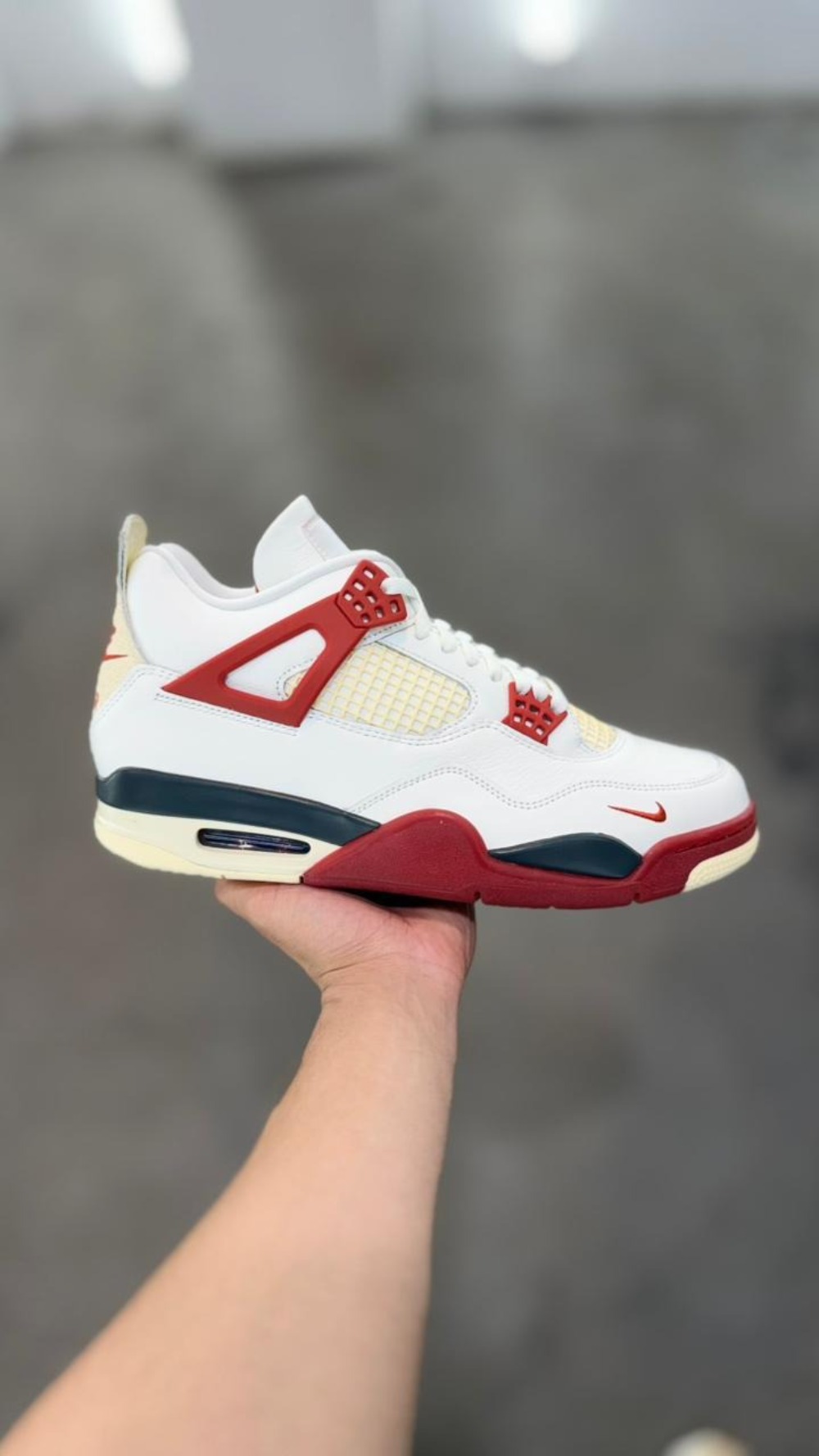 Nigel Sylvester x Air Jordan 4 Brick After Brick — 41, Novo