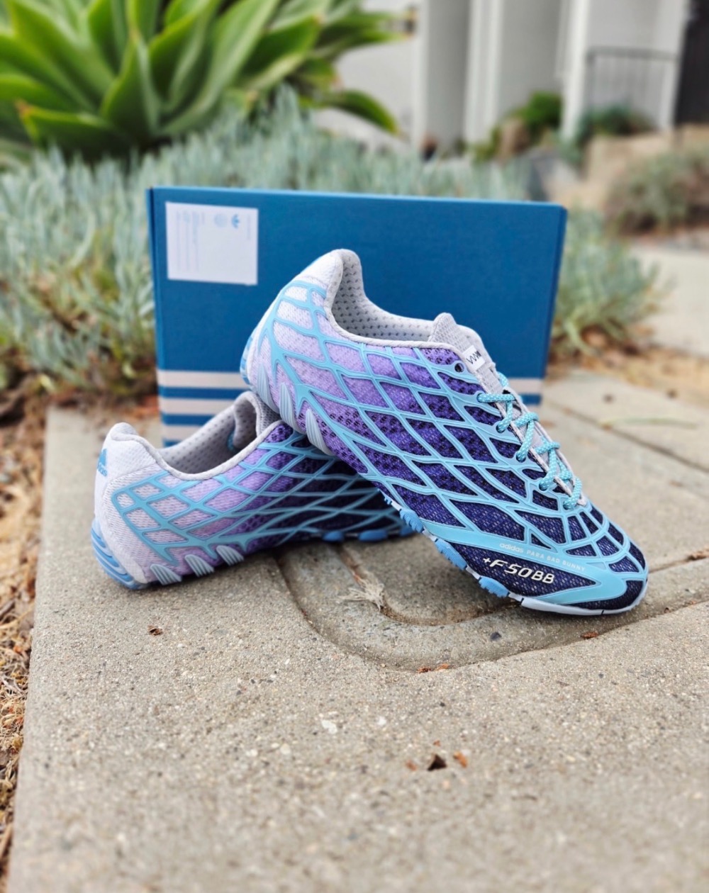 Bad Bunny x adidas F50 Ghost Sprint Dark Marine Light Blue — 36, Novo